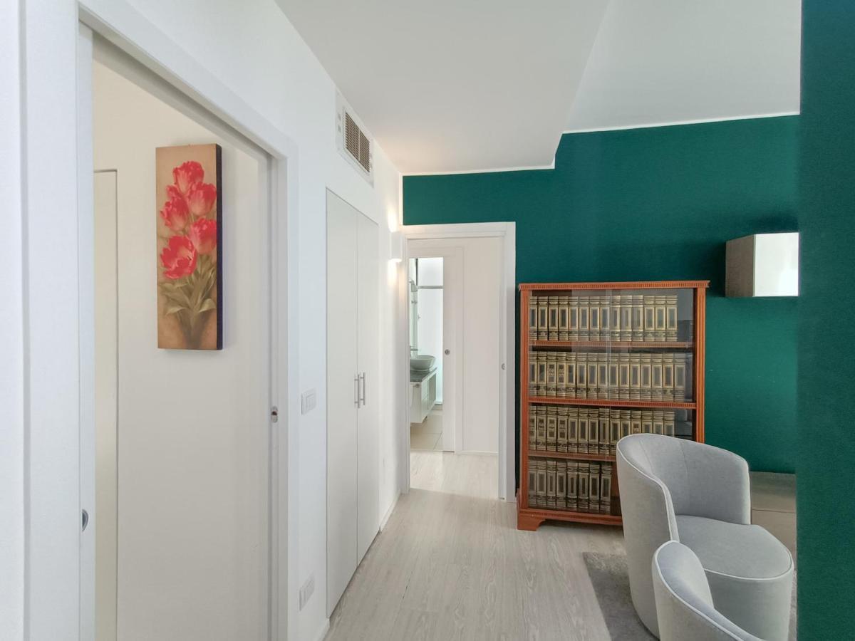 Joivy Elegant Flat For 6 With 2 Balconies Apartment Milan Exterior photo